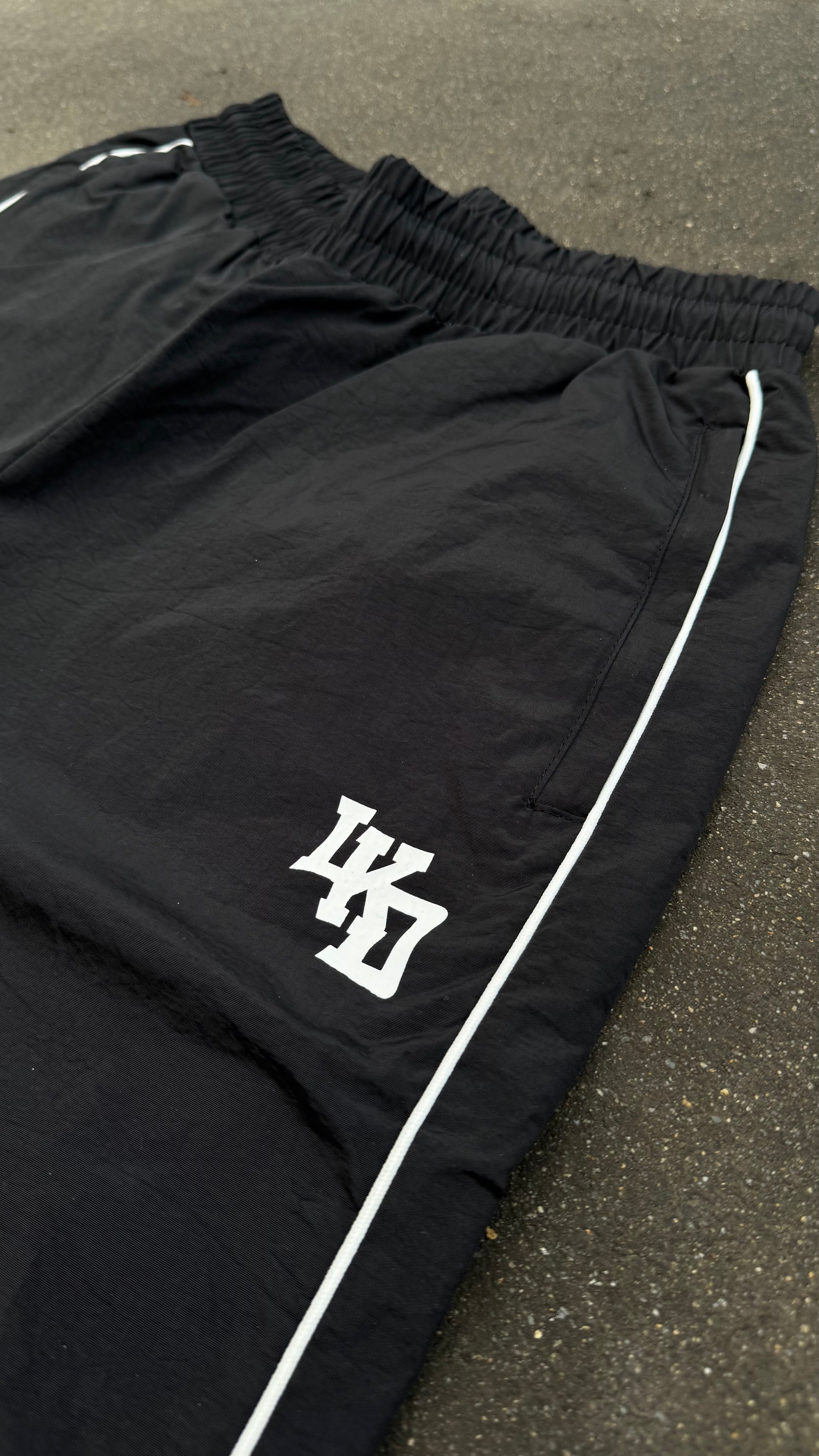 TRACKSUITE PANT BLACK LOCKD