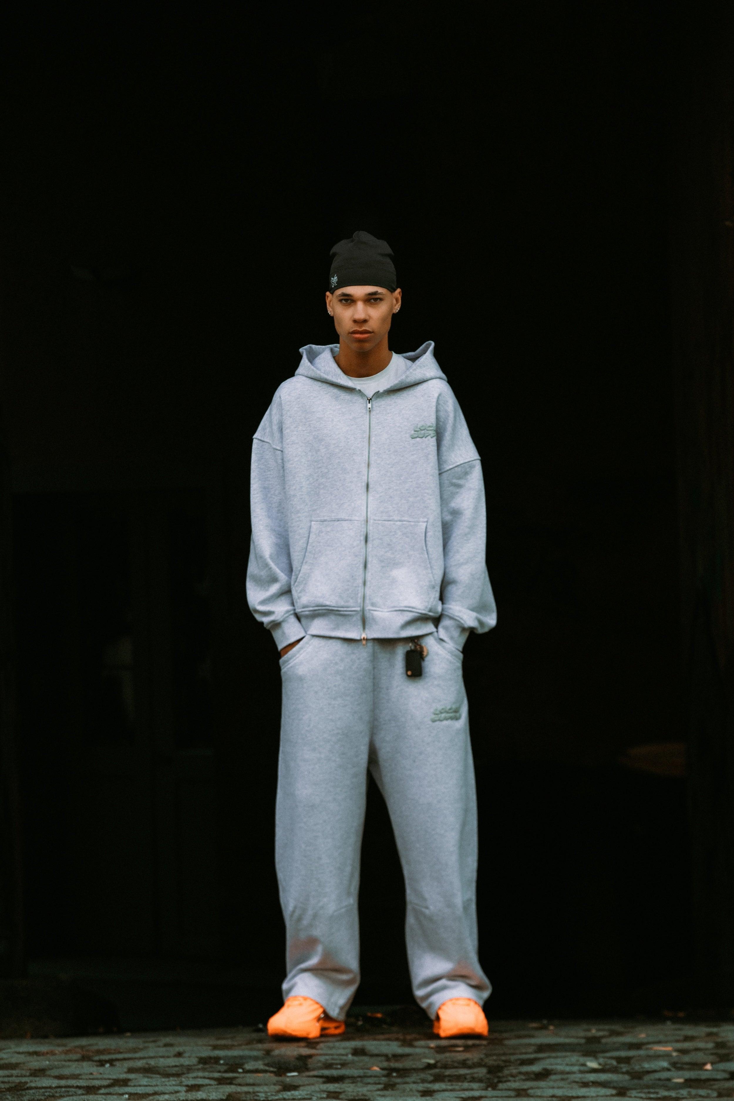 GREY BAGGY SWEATPANT – lockdshop