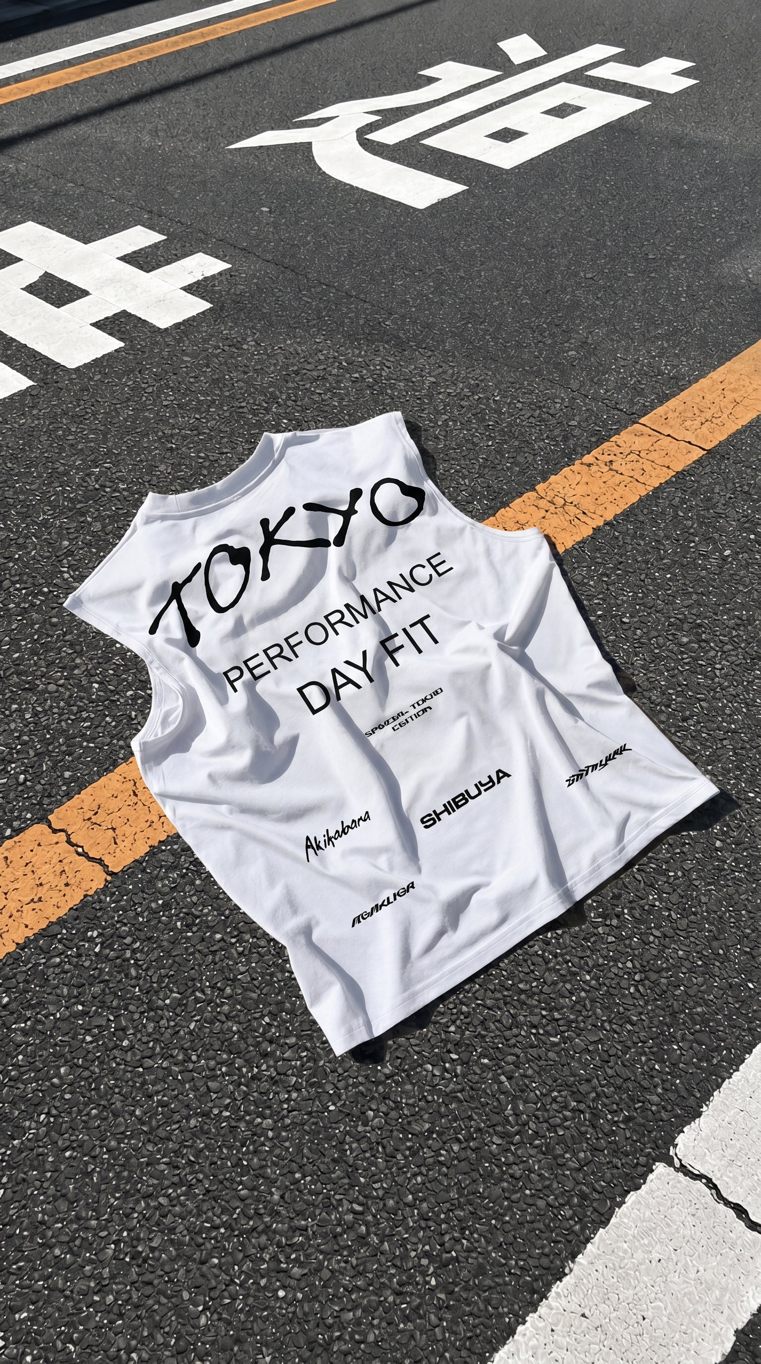 WHITE TOKYO CAPSULE TANK